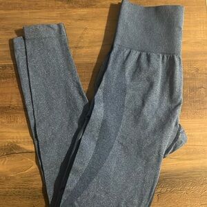 Blue contour leggings